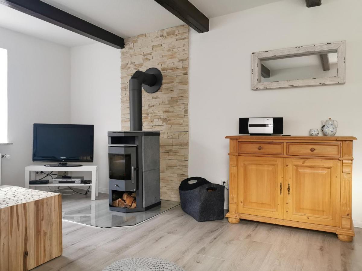Smittshoern 3 - Nordsee Erdgeschosswohnung Mit Eingezaeunten Garten, Kamin Und Lounge! Altfunnixsiel Экстерьер фото